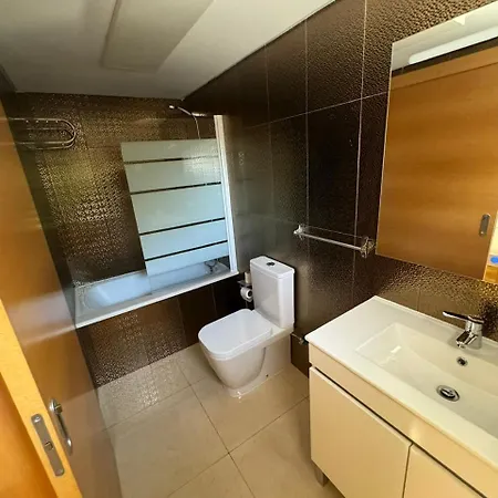 R&f Dreams Semesterbostad *